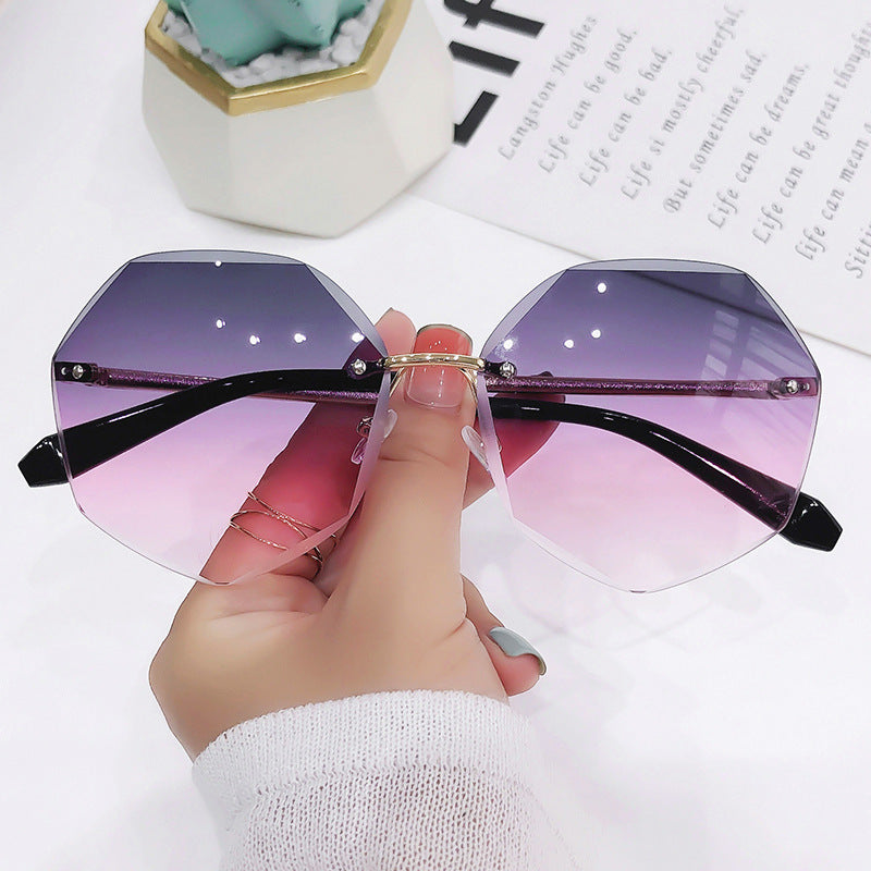 Womens Polygonal Sunglasses Metal Frame Fashion Eyewear Strong Durable Design 60mm Lens Gold Frames Faded Lens