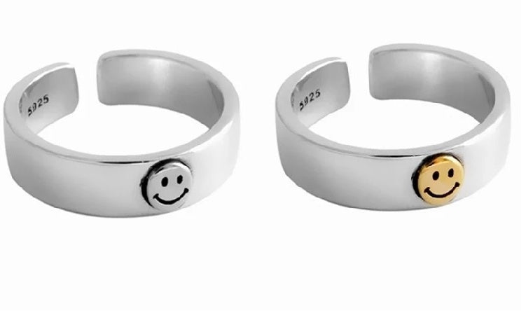 Unisex Open Smiley Face Ring Adjustable Alloy Gold Finish Silver Finish Trendy Design For Everyday Wear And Style