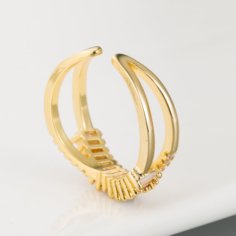 Womens Cross Ring with Zircon Micro Inlaid Copper European and American Style 18K Gold Plated Ring Fashion Jewelry for Girls and Women Party