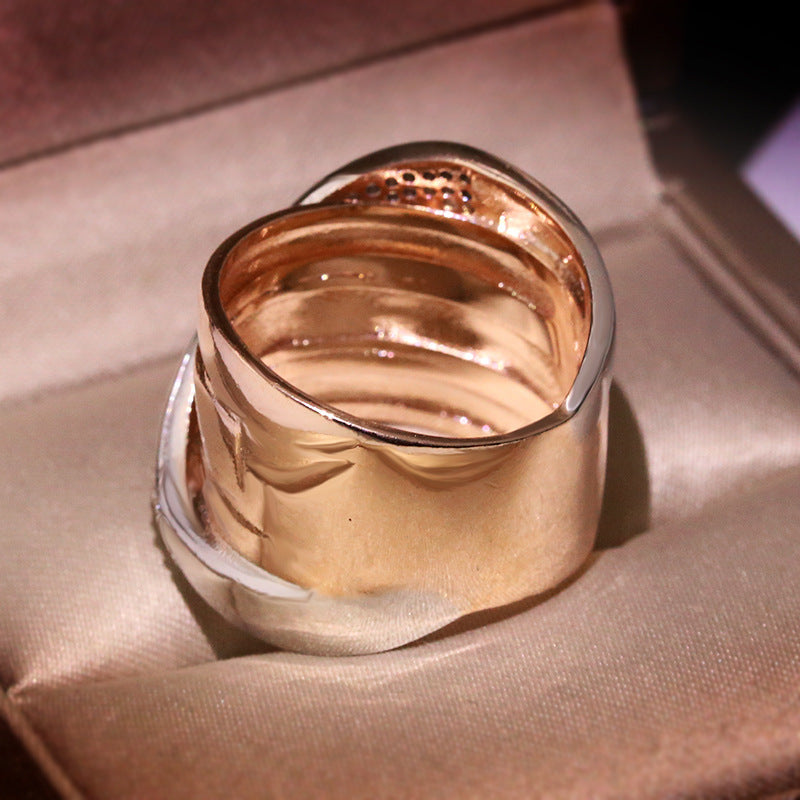 Womens Elegant Ring With Austrian Crystal Diamond Two Tone Gold Plated Geometric Wedding Engagement Jewelry Gift