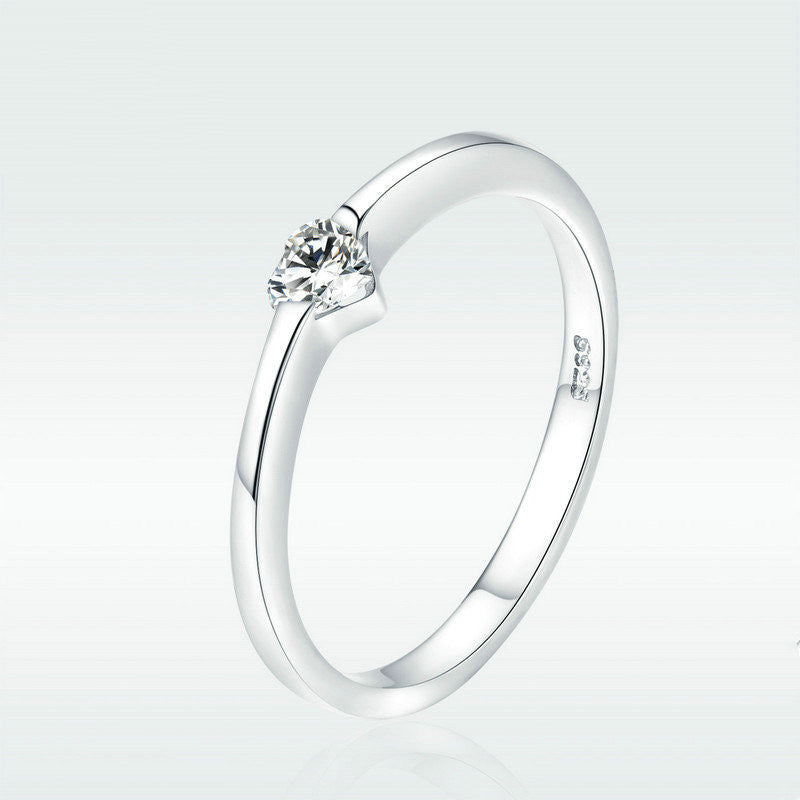 Heart Shaped Ring In Sterling Silver With Gemstone Inlay Fashion Jewelry European Design Elegant Classic Style