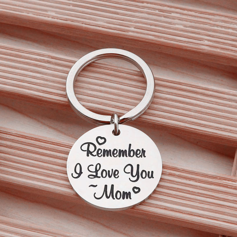I Love You Mom Keychain Stainless Steel Carved Geometry Design Mothers Day Gift Car Key Ring Decoration Carved
