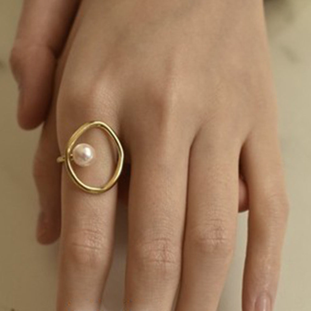 Womens Pearl Ring Copper Inlaid Geometric Ring Electroplated Golden Jewelry Fashion Index Finger Ring Zen Gems