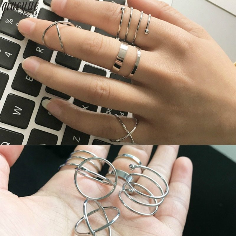 Womens Fashion Rings Set 6 Piece Retro Exaggerated Geometric Design Alloy Rings Gold Silver Electroplated Style