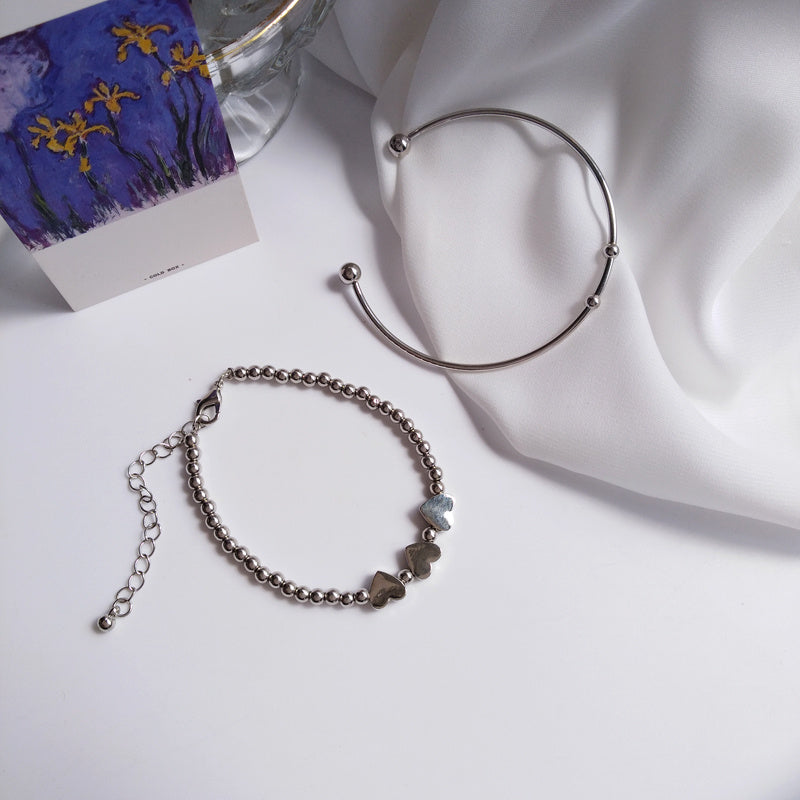 Two Piece Bracelet Set Metal Texture Beautiful Love Heart Shaped Cuff Design Alloy With Silver Or Gold Plating