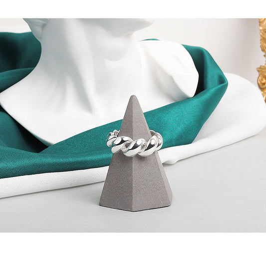 Womens Open Ring Adjustable Wave Design Gold Plated Copper Twisted Band European Fashion Jewelry Gifts for Her