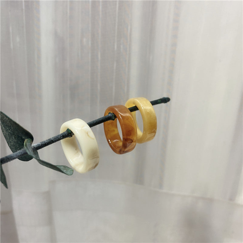 Womens Acrylic Ring Korean Retro Style Temperament Fashion Ring Simple Wild Ivory White Milk Tea Color Vintage