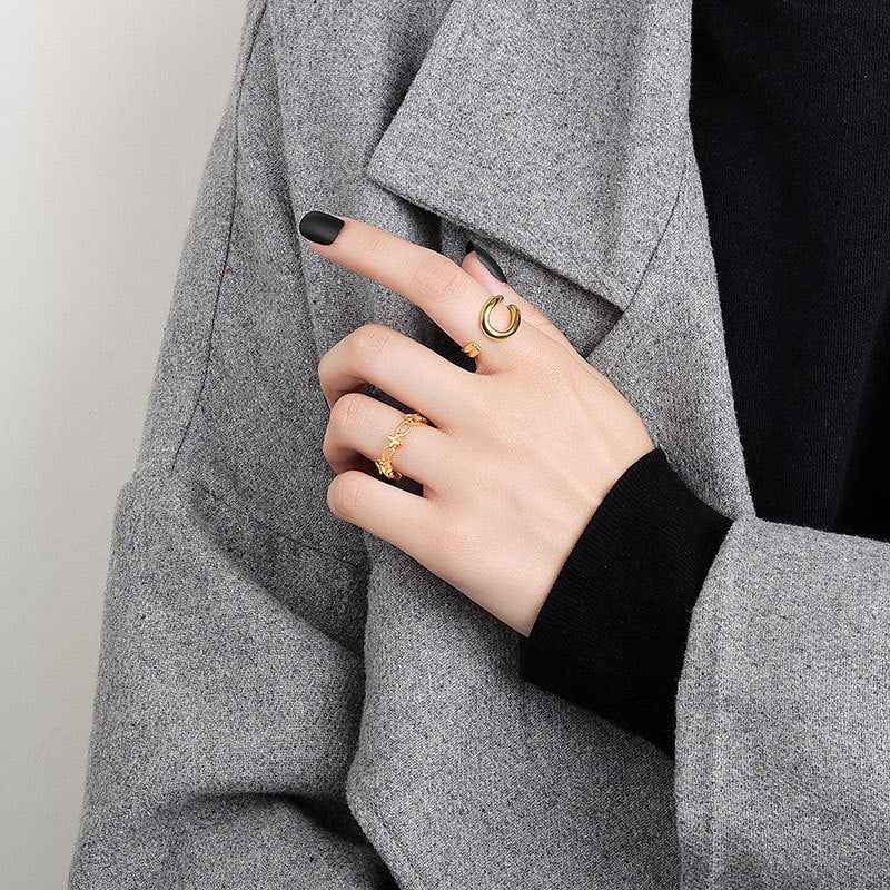 Adjustable Cross Twist Ring Hollow Geometric Modern Copper Ring With Platinum Or Gold Finish Open Design Shine