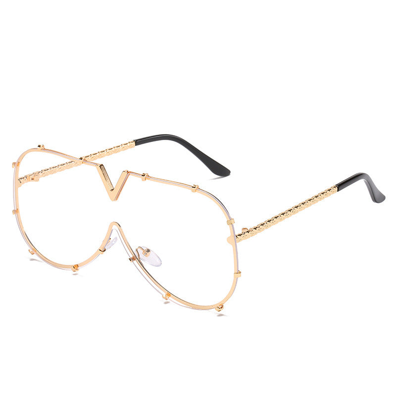 Womens Fashion V Shape Sunglasses UV400 Protection Strong Frame One Piece Lens Design Hot Sunglasses For Women
