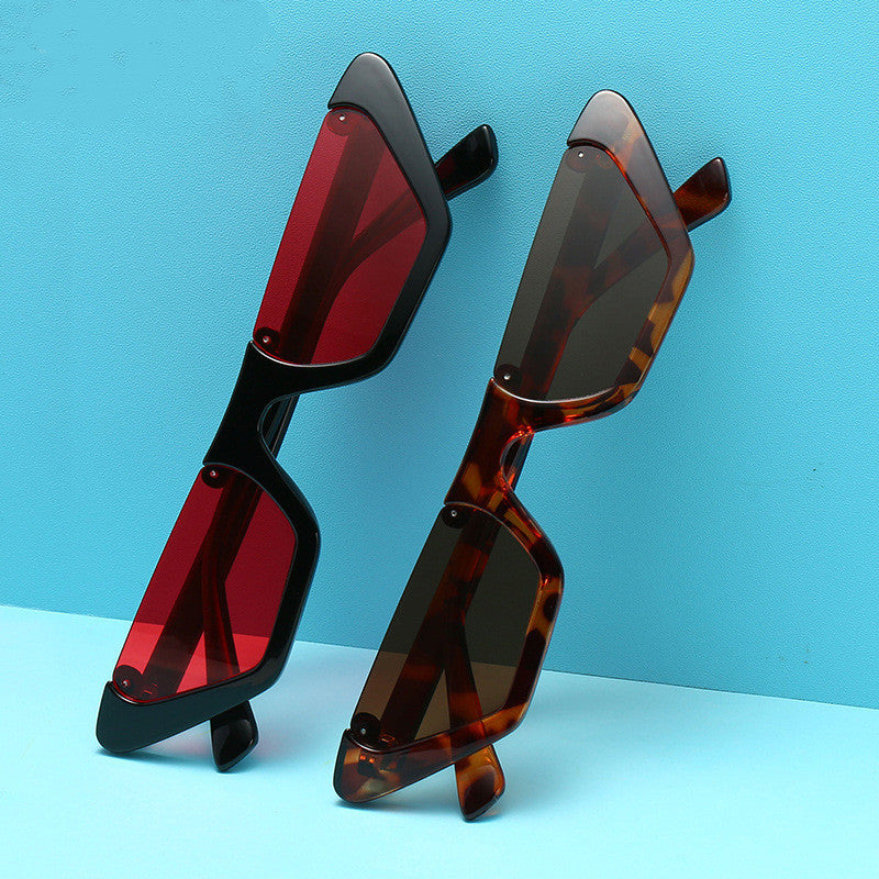 Womens Retro Cat Eye Sunglasses UV400 Protection Fashion Sun Glasses Chic Look Accessory Plastic Frame Leopard