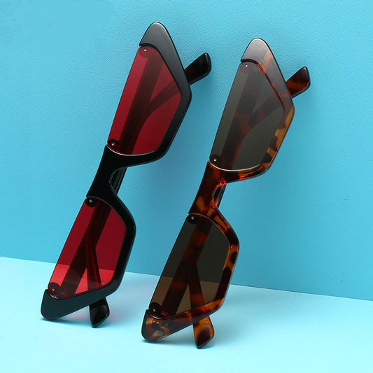 Womens Retro Cat Eye Sunglasses UV400 Protection Fashion Sun Glasses Chic Look Accessory Plastic Frame Leopard