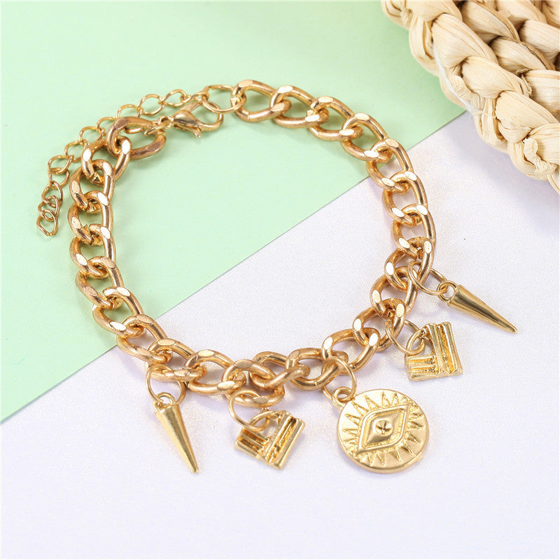 Womens Alloy Chain Bracelet With Geometric Demon Eye Pendant Lightweight Jewelry Trendy South Korea Japan Chic