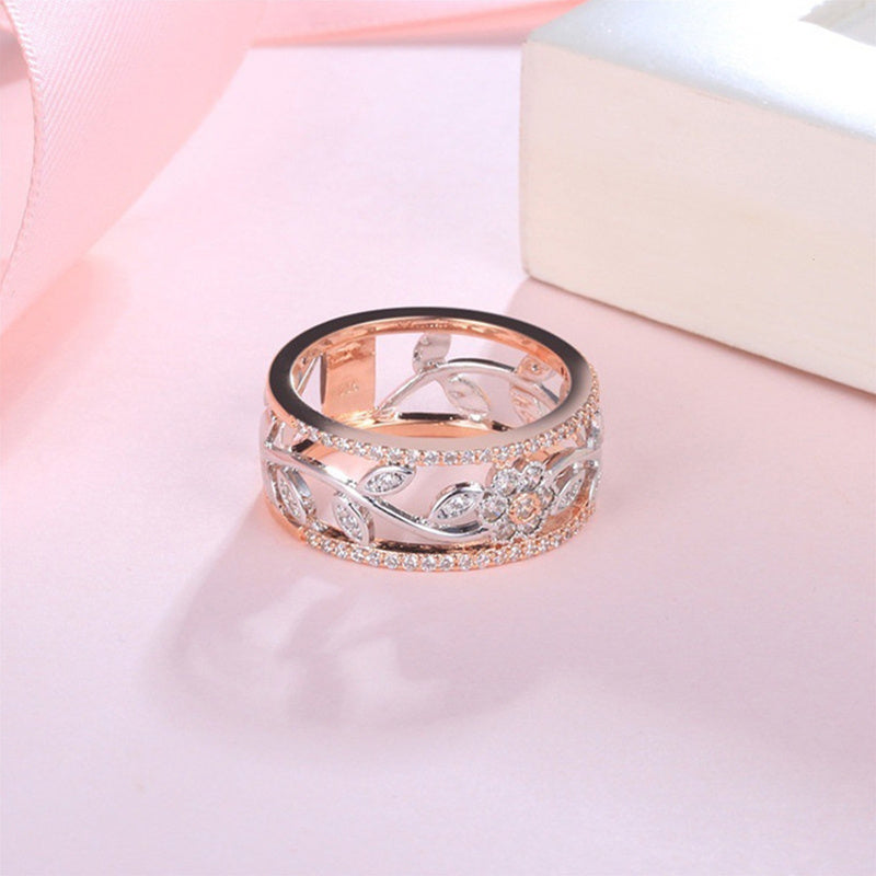 Two Tone Flower Ring Alloy Electroplated Floral Jewelry