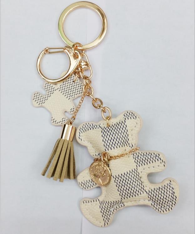 Leather Car Key Chain Bear Key Ring For Women Trendy Creative Pendant Gift Idea Beige Brown Black Chic Durable
