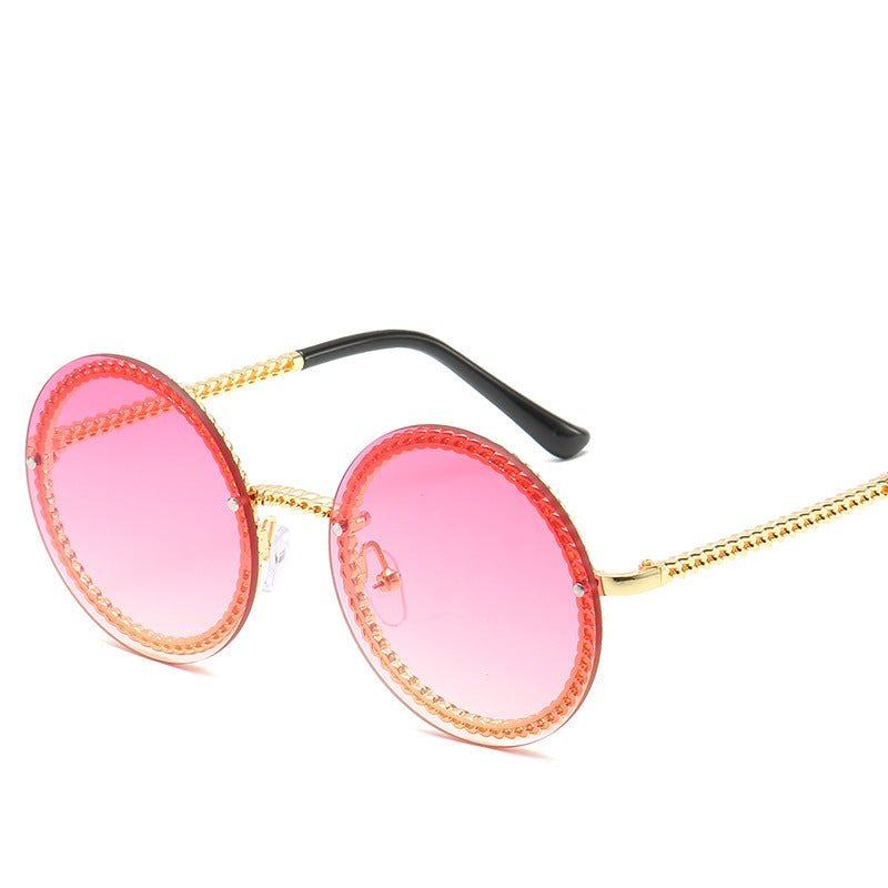 Elegant Metal Frame Sunglasses With Chain AC Lenses UV Protection Fashion Eyewear For Women All Day Comfort UV