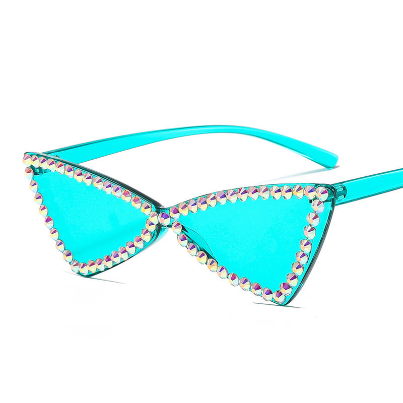 Womens Retro Rimless Triangle Sunglasses Cat Eye Fashion Eyewear Rhinestone Decoration And PC Lenses Glam Look