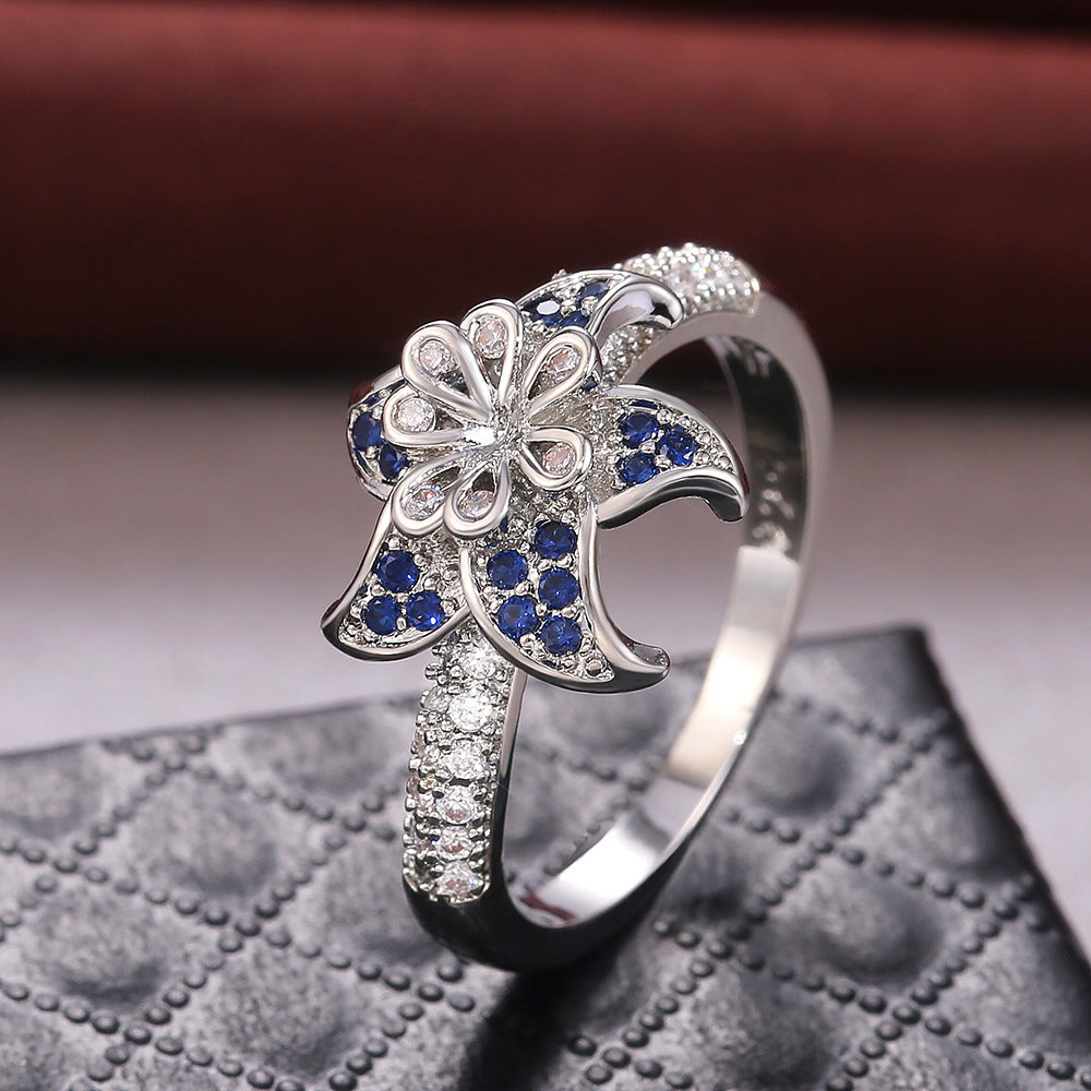 Mandala Flower Ring White Zircon Gold Plated Elegant Ring