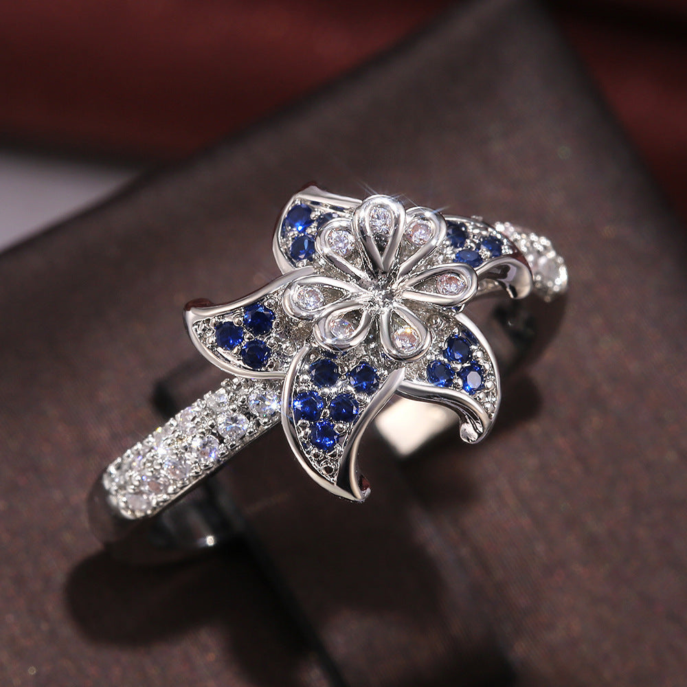 Mandala Flower Ring White Zircon Gold Plated Elegant Ring
