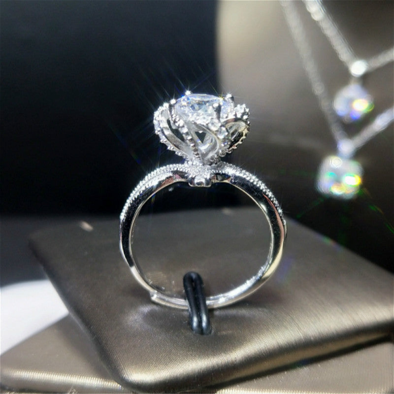 Six Prongs One Carat Bouquet Moissanite Ring For Women Fashion Jewelry Sparkling Elegant Everyday Accessory Gift Idea