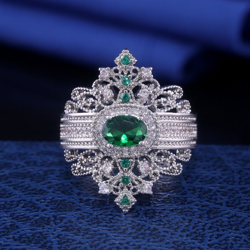 Emerald Ring For Women Silver Electroplated Jewelry Palace Style Exquisite Craftsmanship Timeless For Her Looks