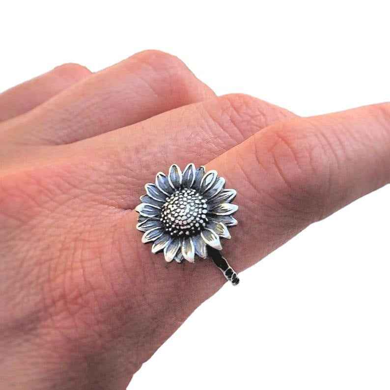 Womens Alloy Sunflower Ring Electroplated Leaves Design European American Retro Ring Jewelry Fashion Ring Gift For Her