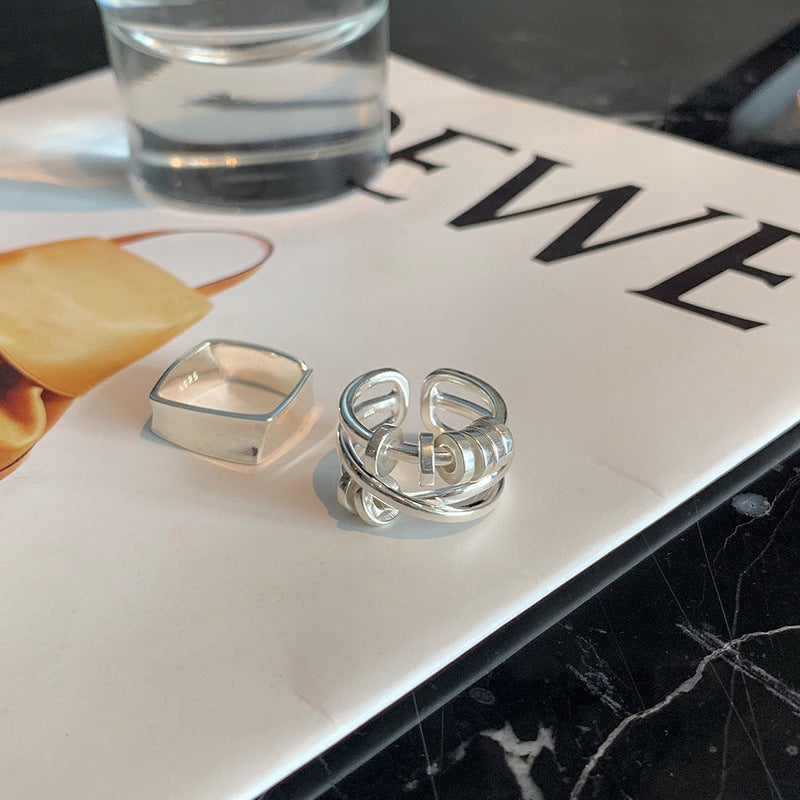 Womens Adjustable Silver Ring With Geometric Irregular Circles Design And Winding Band Shine For Everyday Wear