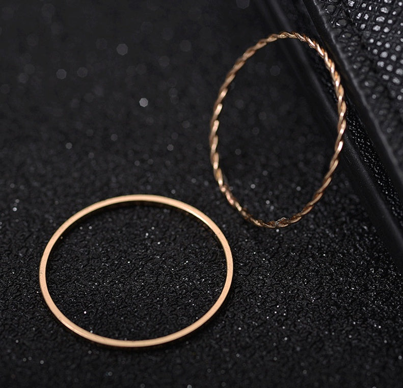 Womens Fashion Rings Set Geometric Twist Electroplated Metal Rings Unique Design Jewelry Gift For Her Two Pack