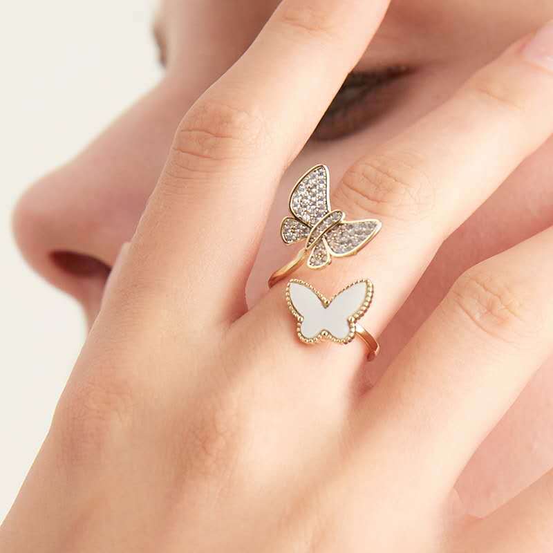 Women's Butterfly Ring 18K Gold Plated Zircon Inlay Adjustable Finger Ring Delicate Fashion Jewelry for Teens.
