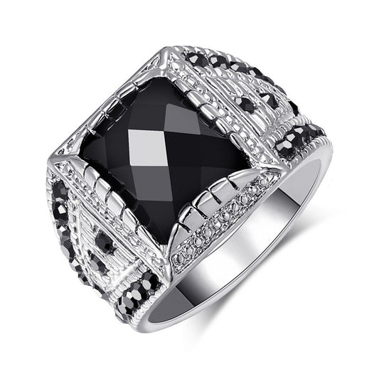 Silver Plated Geometric Ring with Black Gem Inlay Alloy Electroplated Fashion Jewelry European Inspired Wear Everyday