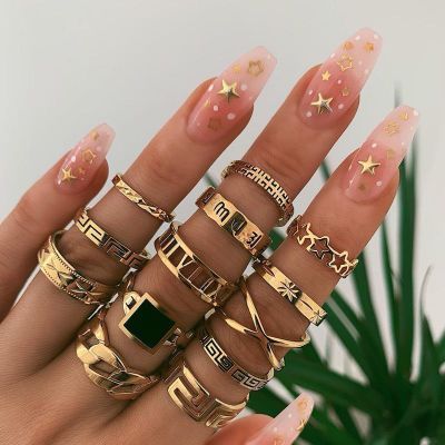 Womens Star Ring Punk Metal Alloy Ring Inlaid Gemstones European Fashion Ring American Fashion Ring Star Shape