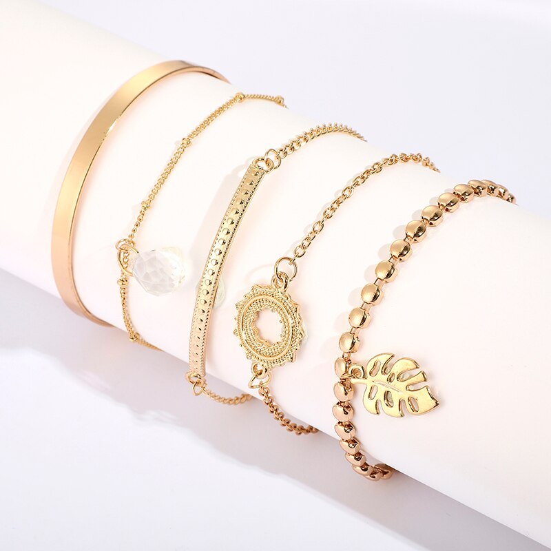 Retro Geometric Alloy Bracelet Set With Sparkling Crystals Five Piece Jewelry For Wedding And Gift Ideal For Bridesmaids