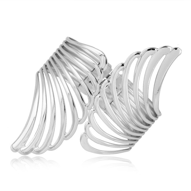 Unisex Metal Bracelet Feather Texture Geometric Design Electroplated Jewelry For Men And Women European Design