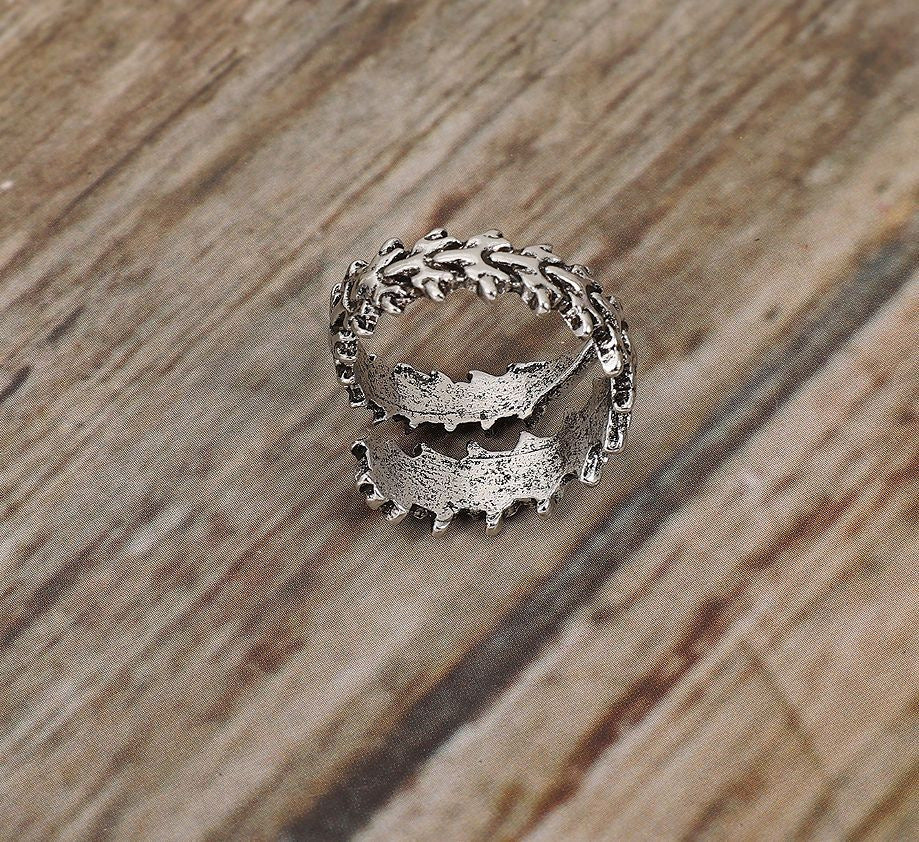 Womens Retro Geometric Open Ring Adjustable Alloy Silver Electroplated Backbone Design Ring Fashion Jewelry Style