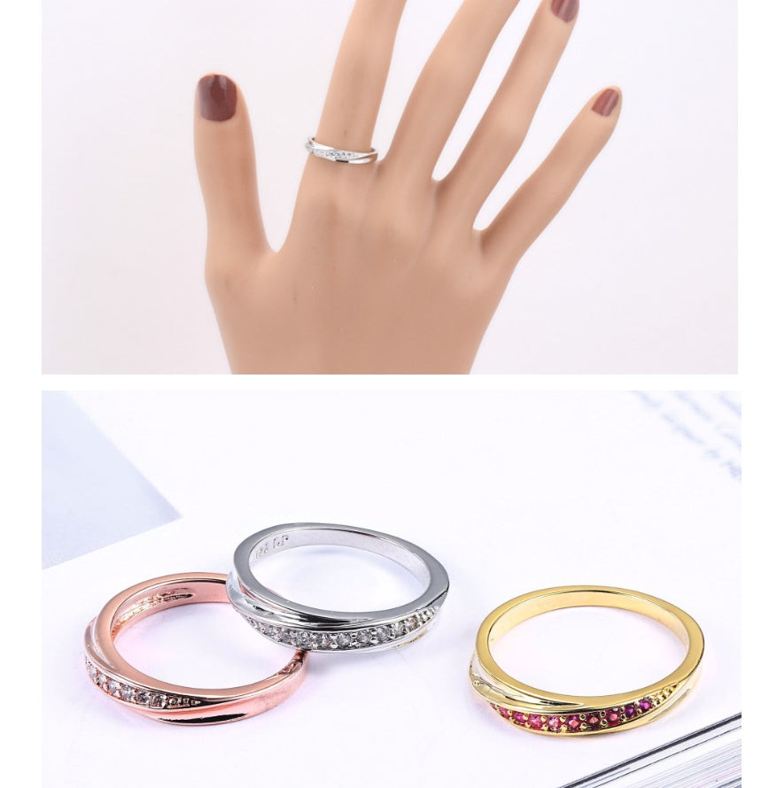 Womens Ring Korean Fashion Single Diamond Ring Micro Paved Zircon Rose Gold Plated Copper Ring Elegant Jewelry