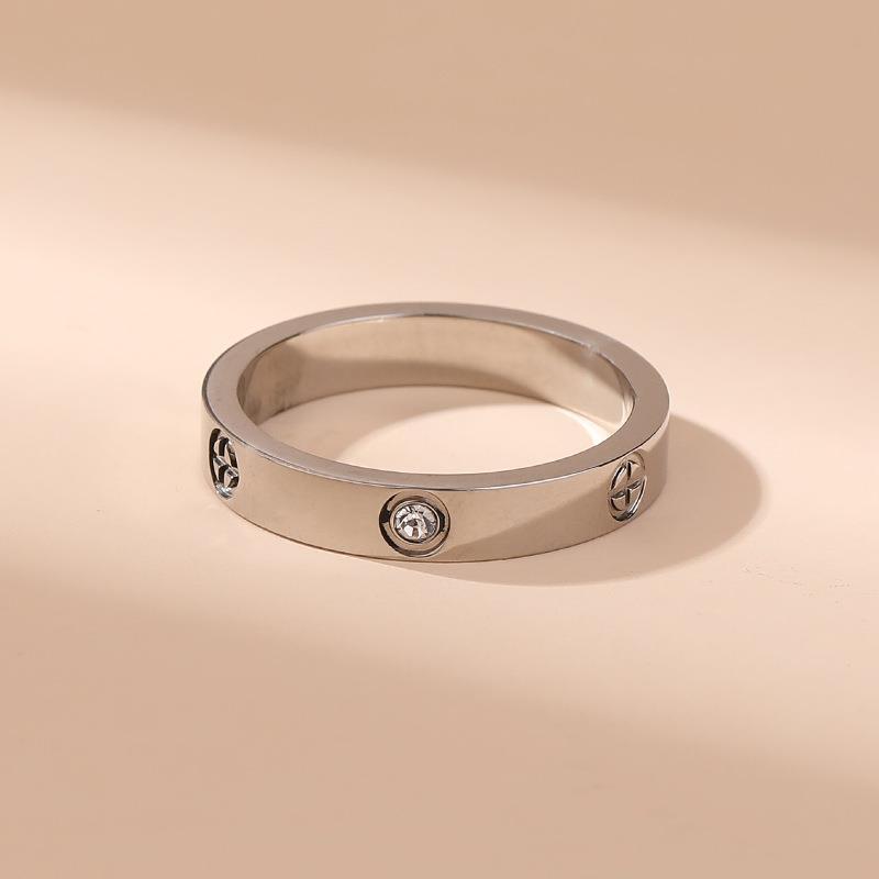 Womens Titanium Steel Ring With Geometric Design And Embedded Diamonds Stainless Band Non Fading Light Luxury Jewelry