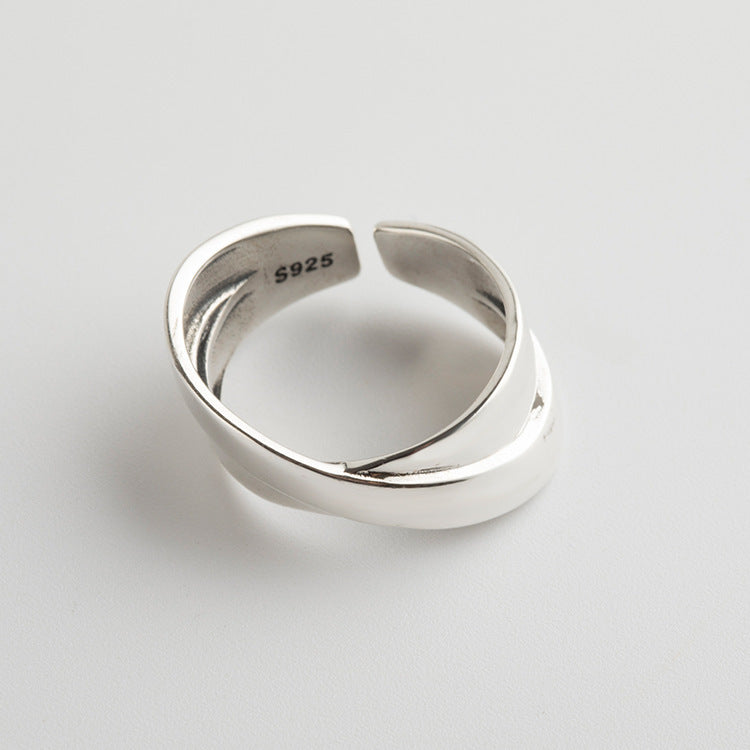 Silver Ring Elegant Classic Design Polished Finish Durable Everyday Jewelry Band For Women And Men Simple Band Ring