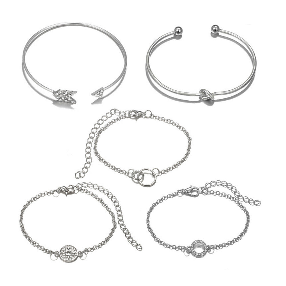 Womens Alloy Bracelet Gold Finish With Five Pointed Star And Love Knots European American Bangle Sparkle Shine