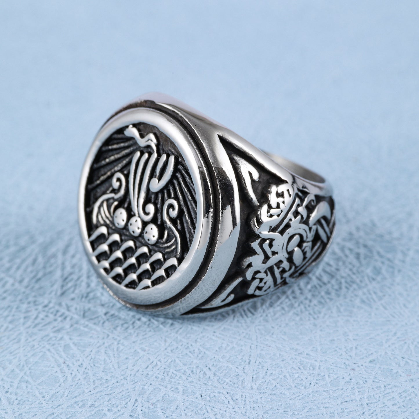 Nautical Seal Ring Alloy Jewelry for Women Sea Totem Design Fashion Everyday Wear Accessory Sizes 7 8 9 10 11 12 13