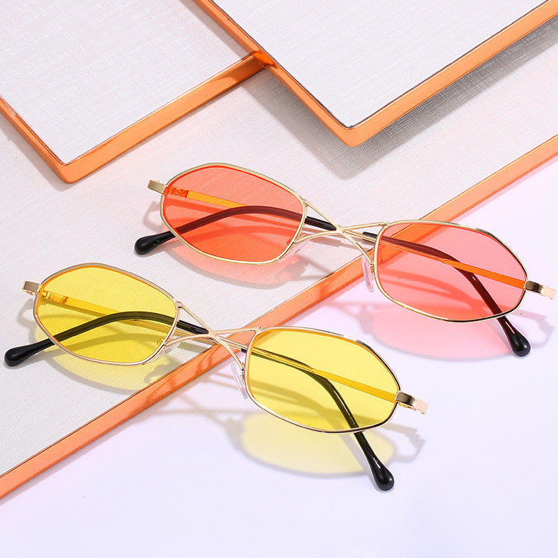 Double Beam Sunglasses UV400 Protection Fashion Eyewear Metal and Plastic Frame 70 Percent Visible for All Day