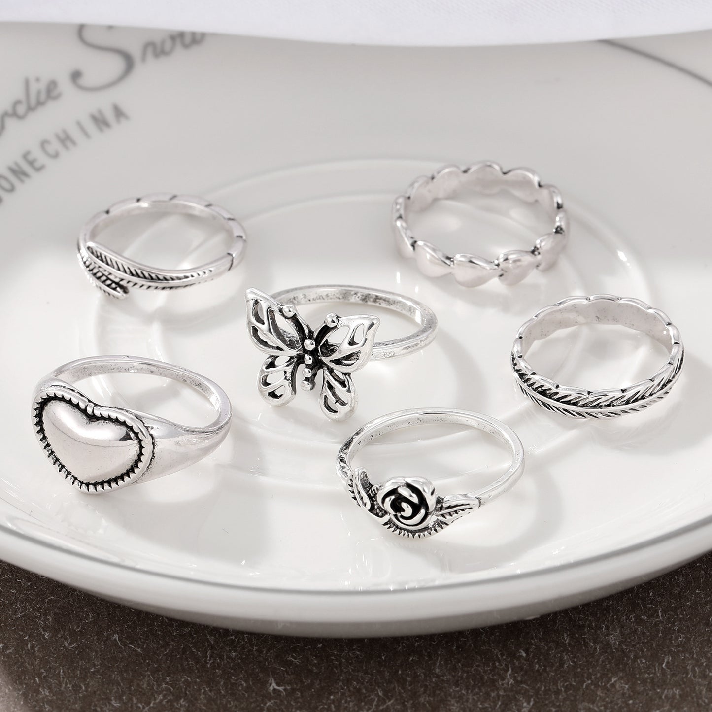 Unisex Retro Alloy Carved Geometry Rings With Feather And Butterfly Design Love Elements Vintage Knuckle Rings