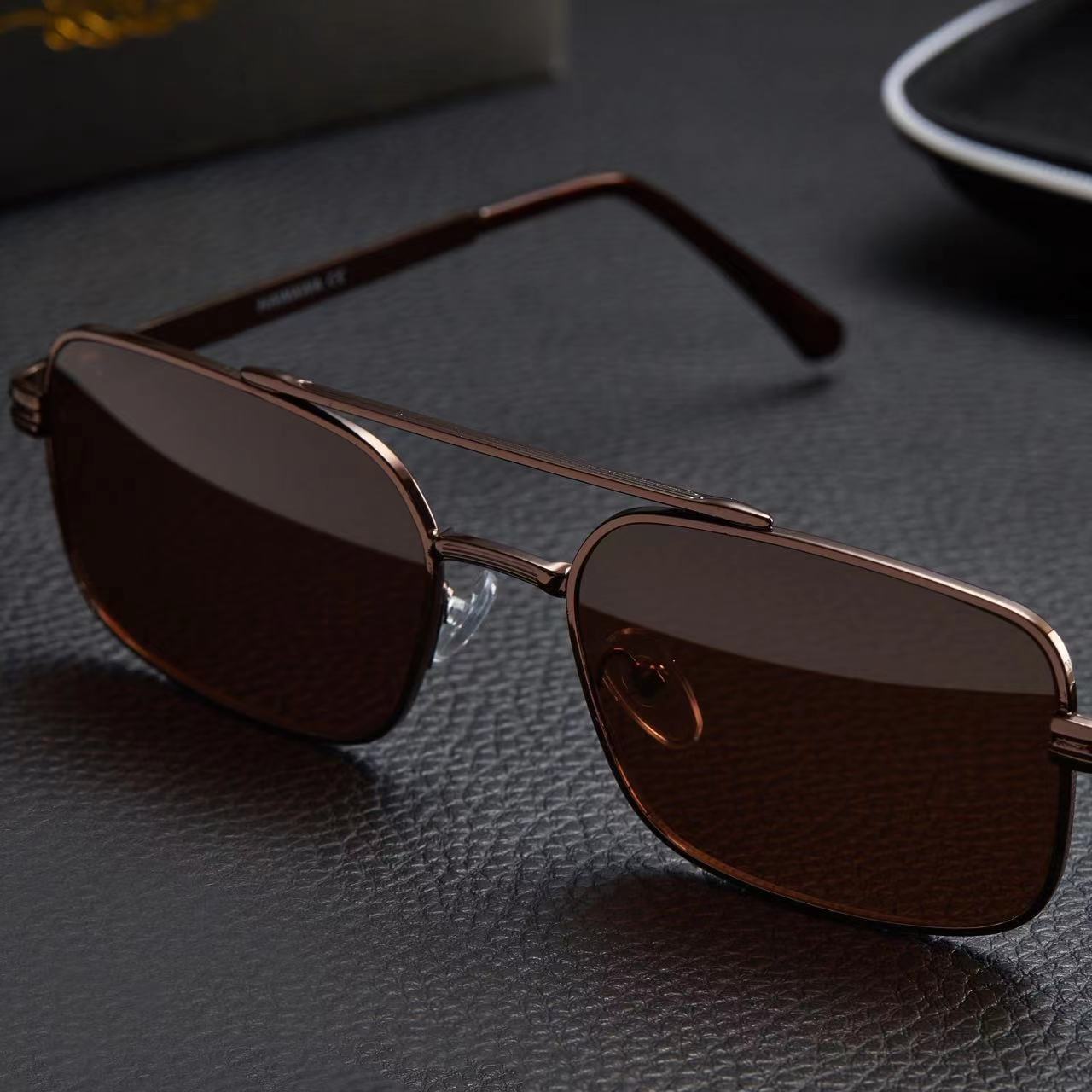 Men Aviator Sunglasses Metal Frame Resin Lens Box Design Outdoor Sports Eyewear Black Gray Silver Frame Active