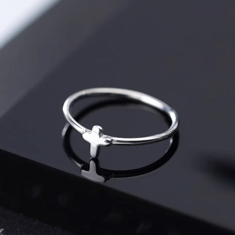 Simple And Elegant Cross Ring In Silver S925 Korean Style Opening Design For Fashion Jewelry For Daily Wear And Style
