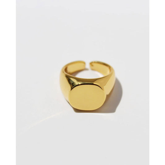 Simple Geometric Tail Ring In Brass For Everyday Wear Unisex Minimalist Jewelry 15 Mm Inner Diameter Gift Ready Now