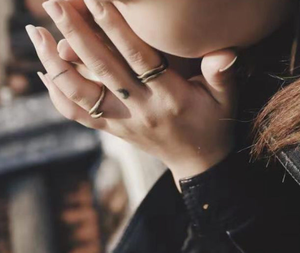 Adjustable Brass Ring With Open Mouth U Shaped Geometry Dotted Pattern Retro Electroplated Finish With Dots Details