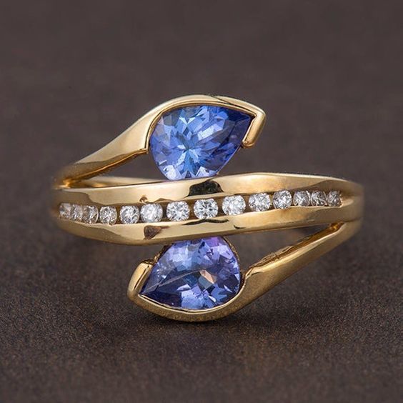 Geometric Alloy Ring With Blue Zircon Diamond Accent Jewelry Gift For Her Gold Plated Band For Everyday Styles