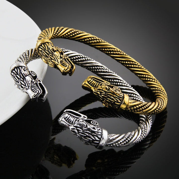 Unisex Wolf Head Zodiac Bracelet Alloy Bangle In Ancient Silver For Men And Women European American Design Everyday