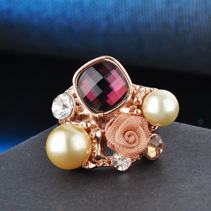Personalized Rose Gold Pearl And Diamond Ring With Flower Design For Women Gold Plated Alloy Jewelry For Women