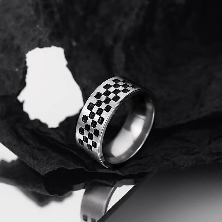 Stainless Steel Black And White Plaid Ring For Unisex Wear Durable Minimalist Jewelry For Men And Women Size 6 7 8 9