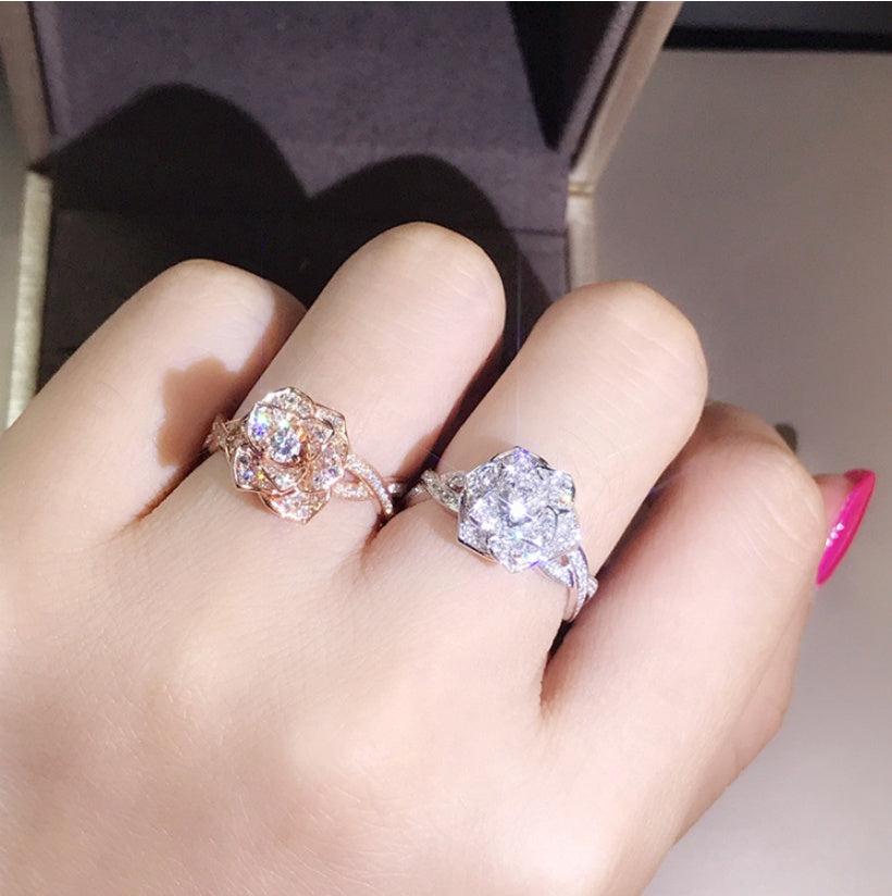 Rose Gold Plated 18K Simulated Diamond Ring For Women Classic Wedding Jewelry CopperBaseMosaic Style With Gems