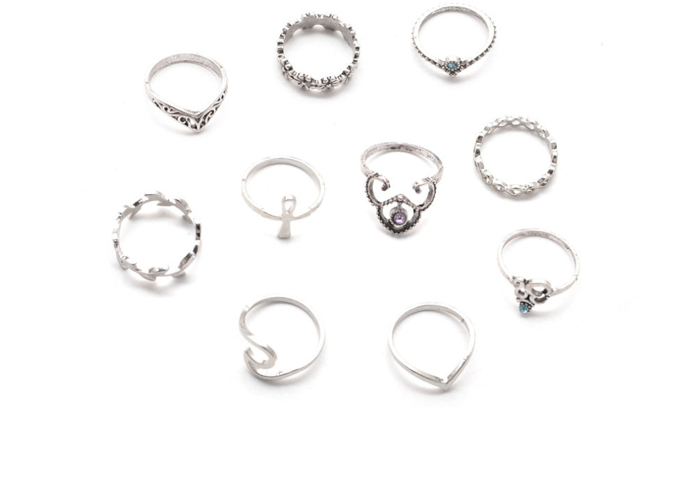 Womens Alloy Ring European Geometric Openwork Carved Knuckle Ring Statement Jewelry for Women And Girls Trendy